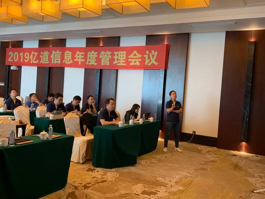 工业平板电脑,三防手持,三防平板电脑,三防笔记本,工控机